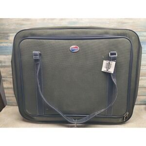 American Tourister Garment Bag Green Nylon Shoulder Strap and Blank Luggage Tag